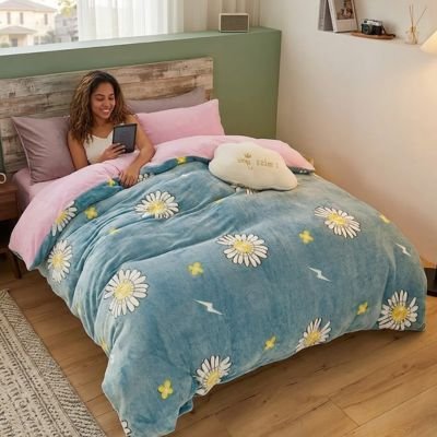 femme sous housse de couette 1 personne fleur blanche
